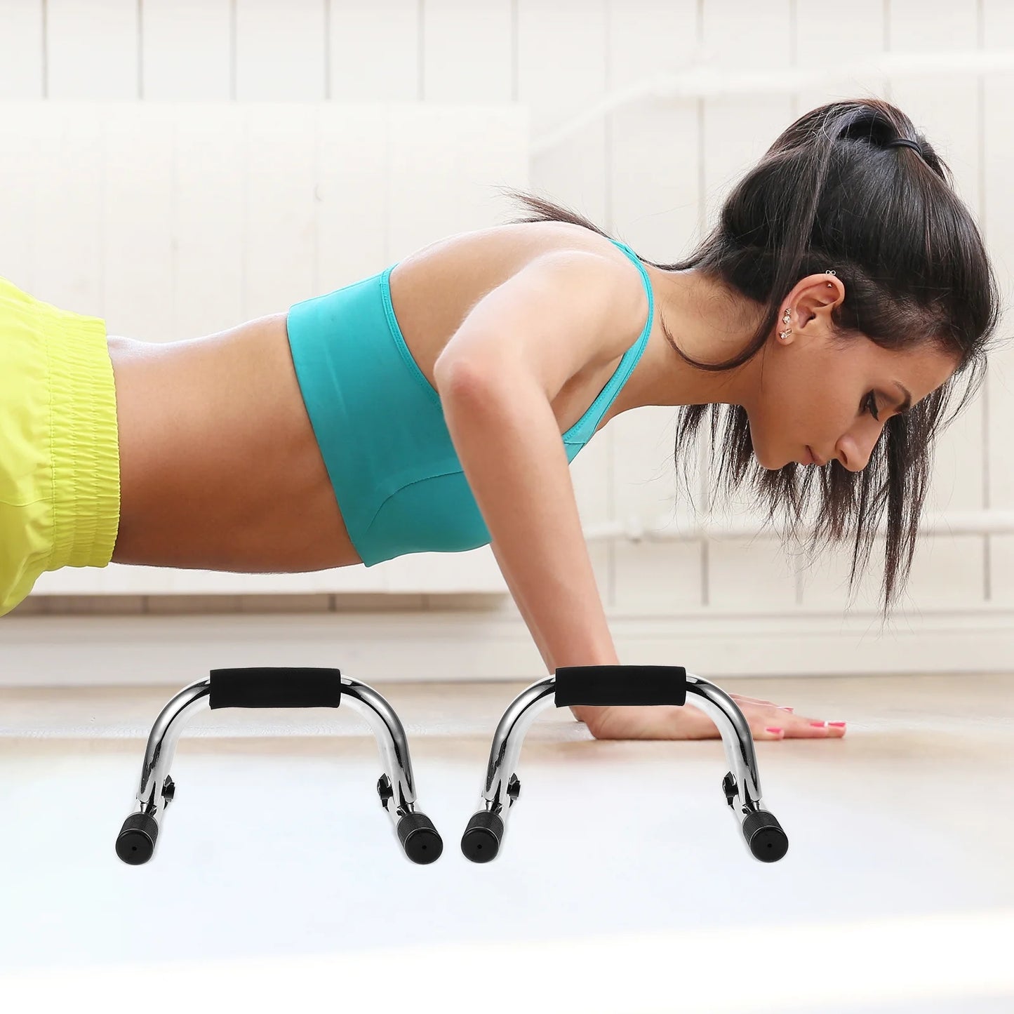 2Pcs Push up Bars Strength Training Workout Stands with Ergonomic Push-Up Bracket Board with Non-Slip Sturdy Structure Portable for Home Fitness Training